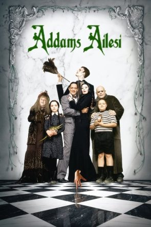 Addams Ailesi izle (1991)