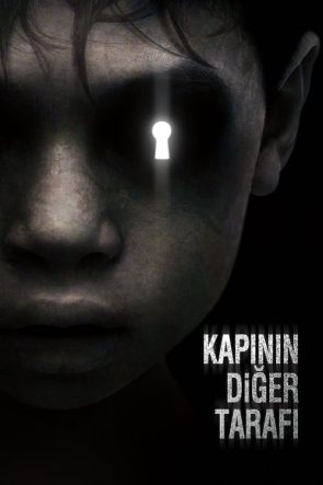 Kapının Diğer Tarafı izle (2016)